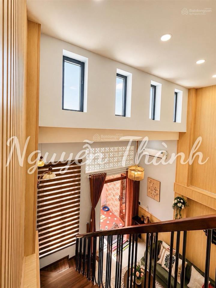 Bán nhà phố đường phạm hữu lầu  quận 7