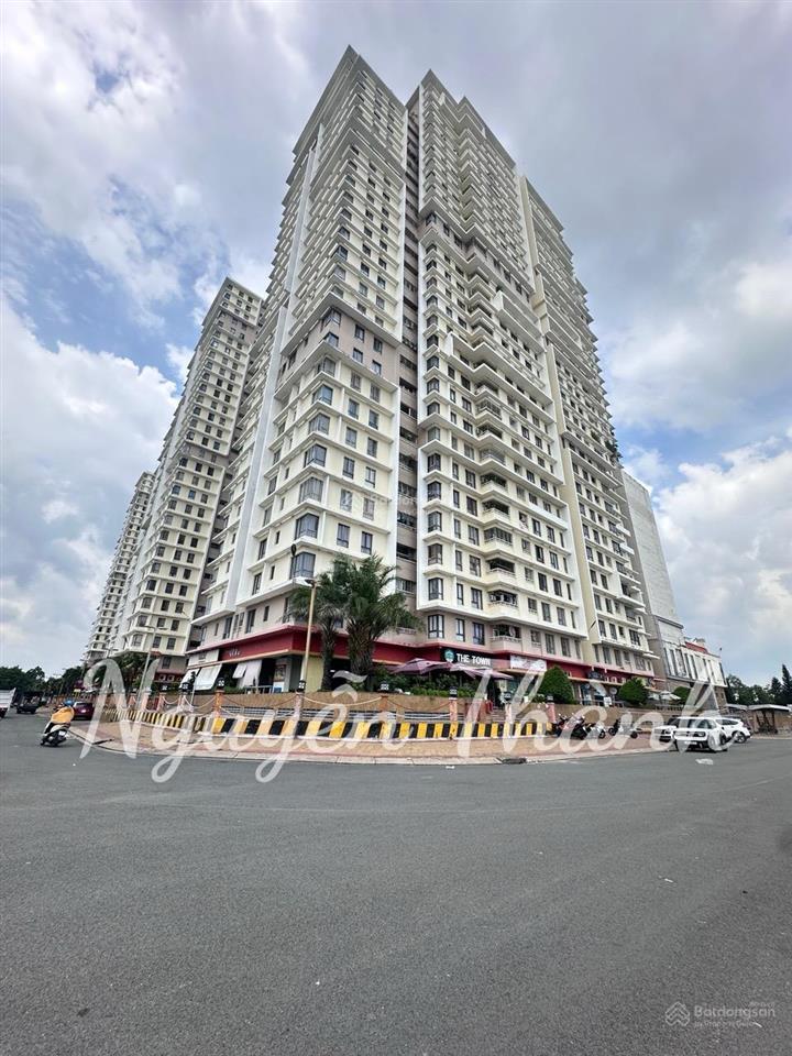 Bán nhà phố đường phạm hữu lầu  quận 7