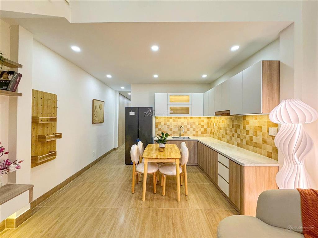 Bán nhà mới 2 tầng  đường đặng nhữ lâm  thị trấn nhà bè (gần chợ phú xuân)