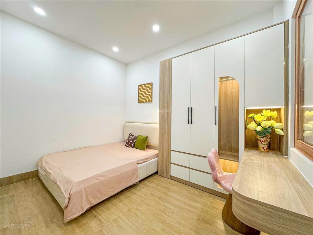 Bán nhà mới 2 tầng  đường đặng nhữ lâm  thị trấn nhà bè (gần chợ phú xuân)