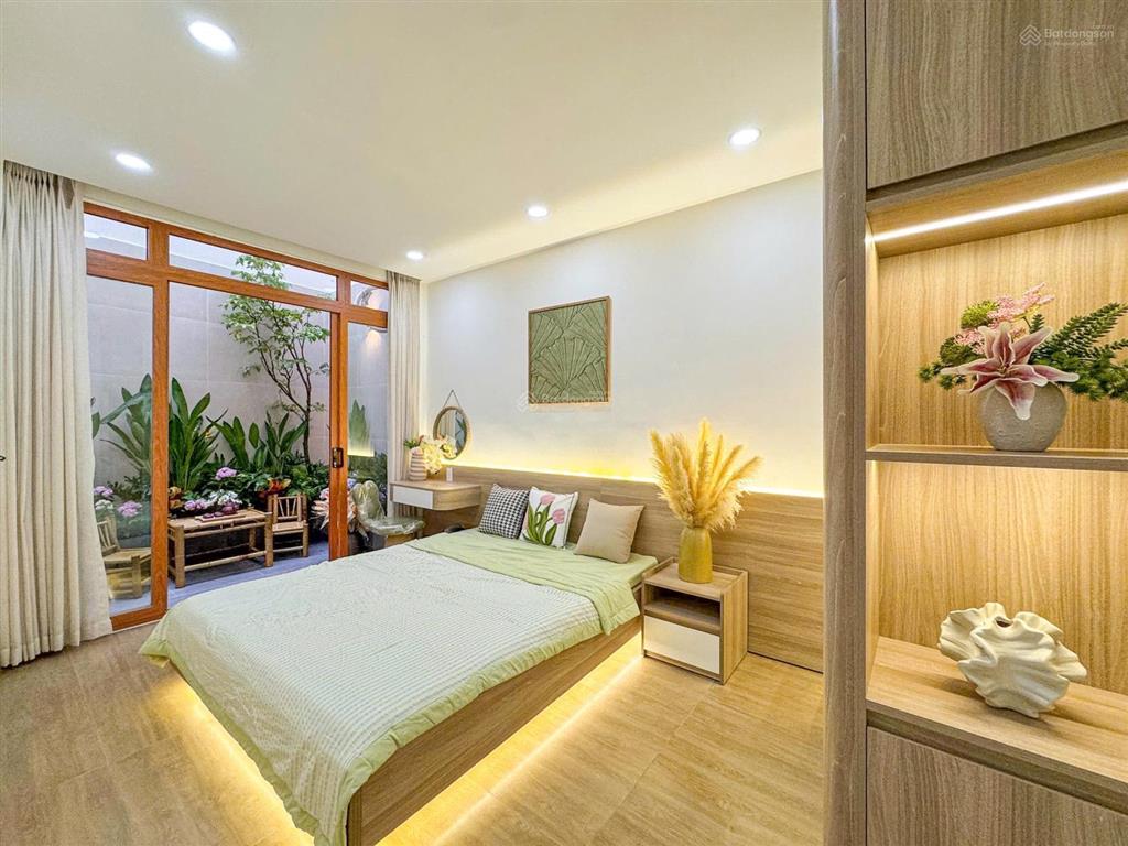 Bán nhà mới 2 tầng  đường đặng nhữ lâm  thị trấn nhà bè (gần chợ phú xuân)