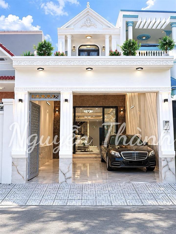 Bán nhà phố mặt tiền kinh doanh  đường 10m đào tông nguyên  thị trấn nhà bè