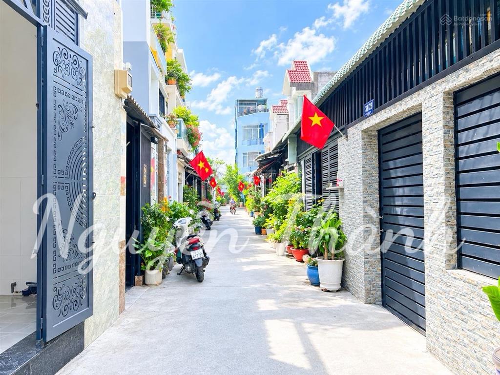 Nhà phố 3 tầng  hẻm 3,5m  huỳnh tấn phát  thị trấn nhà bè  4.5m x 16.5m  5 tỉ 250