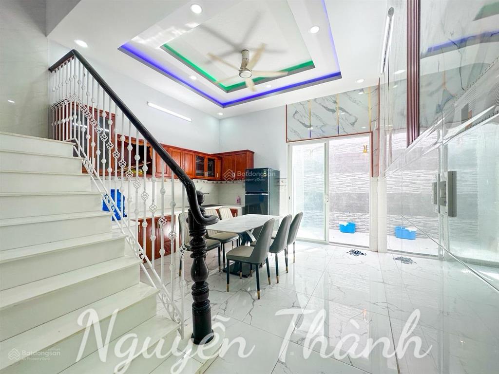 Nhà phố 3 tầng  hẻm 3,5m  huỳnh tấn phát  thị trấn nhà bè  4.5m x 16.5m  5 tỉ 250