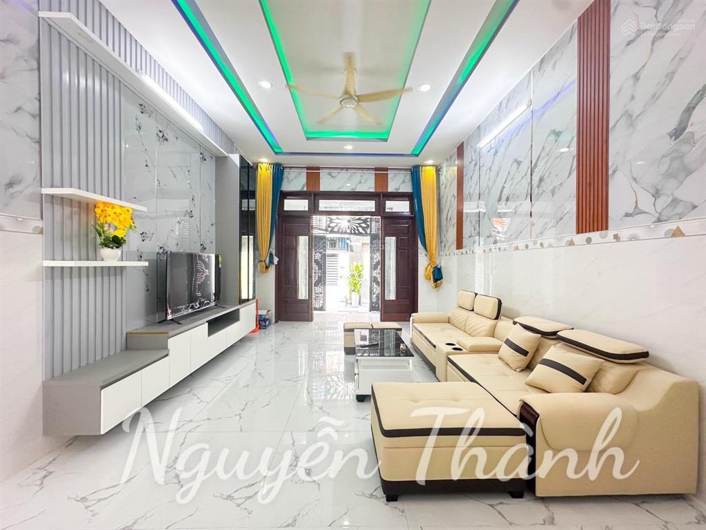 Nhà phố 3 tầng  hẻm 3,5m  huỳnh tấn phát  thị trấn nhà bè  4.5m x 16.5m  5 tỉ 250