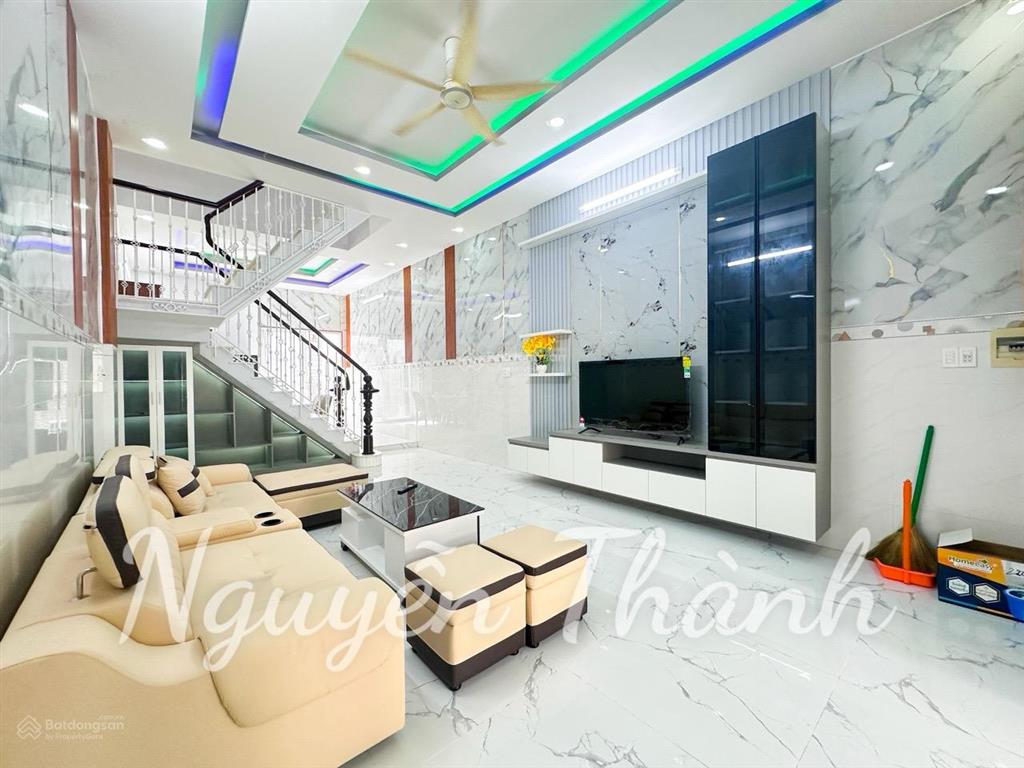Nhà phố 3 tầng  hẻm 3,5m  huỳnh tấn phát  thị trấn nhà bè  4.5m x 16.5m  5 tỉ 250