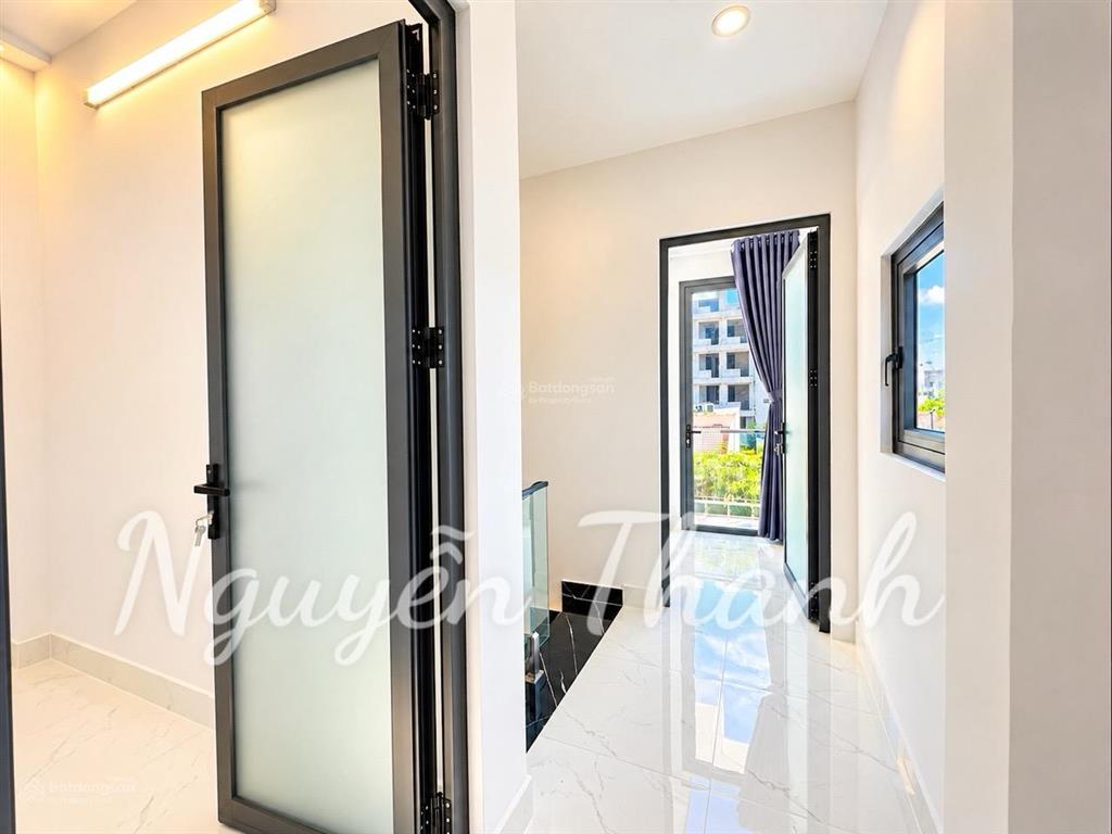 Nhà phố shr góc 2 mặt tiền  hẻm 824 đường huỳnh tấn phát  p tân mỹ  quận 7