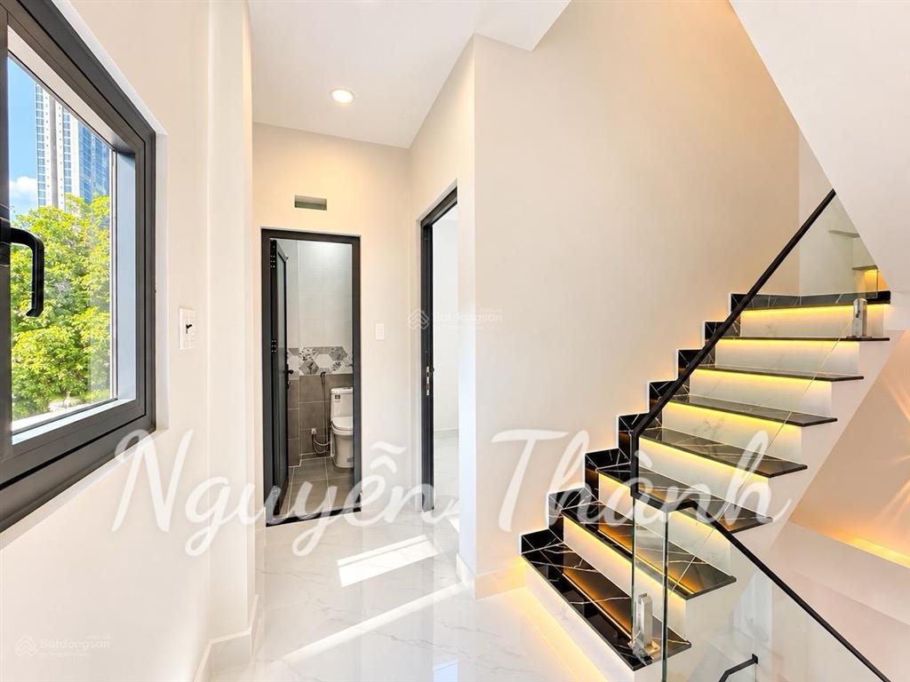 Nhà phố shr góc 2 mặt tiền  hẻm 824 đường huỳnh tấn phát  p tân mỹ  quận 7