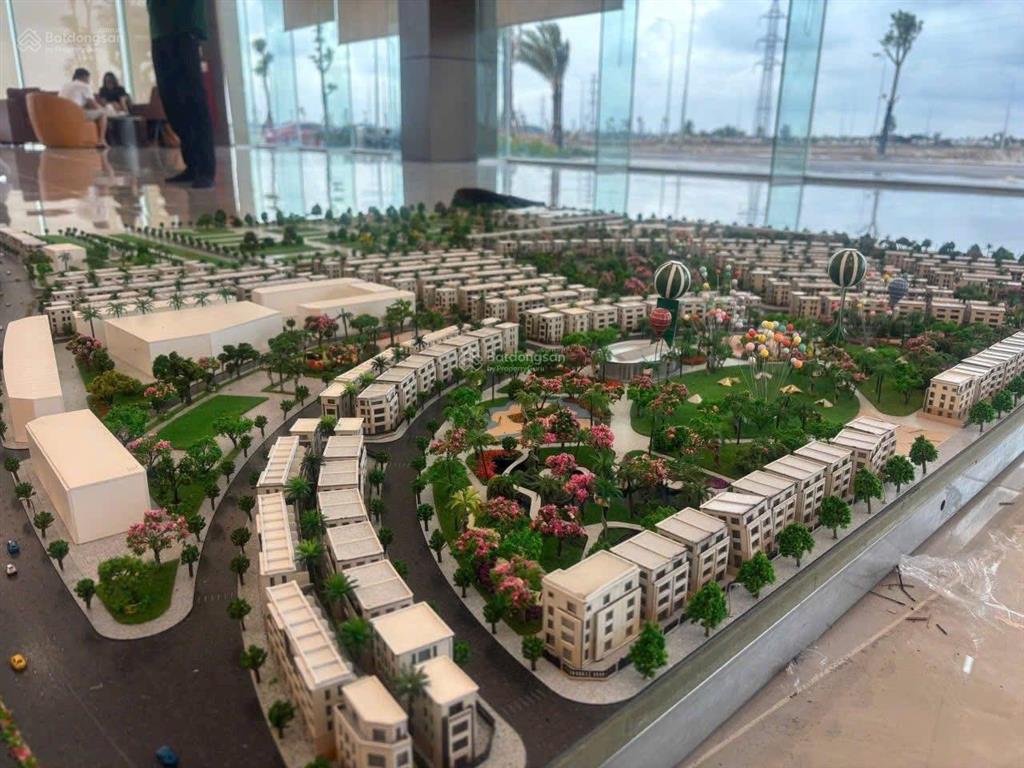 70m2 dự án vinhomes golden city dương kinh hải phòng view sông phân khu ánh sao