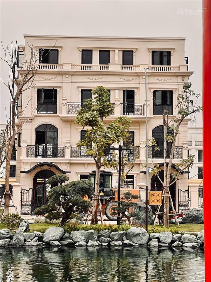 Biệt thự đảo vua vinhomes royal island hải phòng 180m2 giá hơn 90tr/m2 chiết khấu tới 17% vos