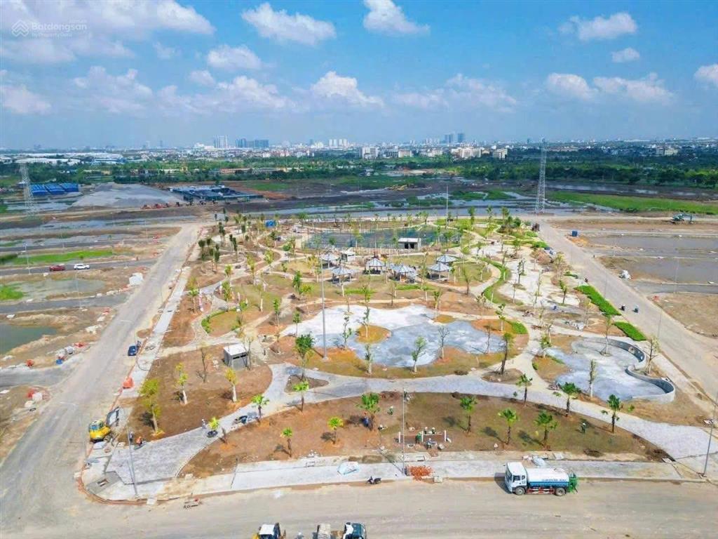 Thiên hà 6 hơn 5 tỷ gần đường 68m , công viên ,vị trí cực thoáng vinhomes dương kinh nhận nhà sớm