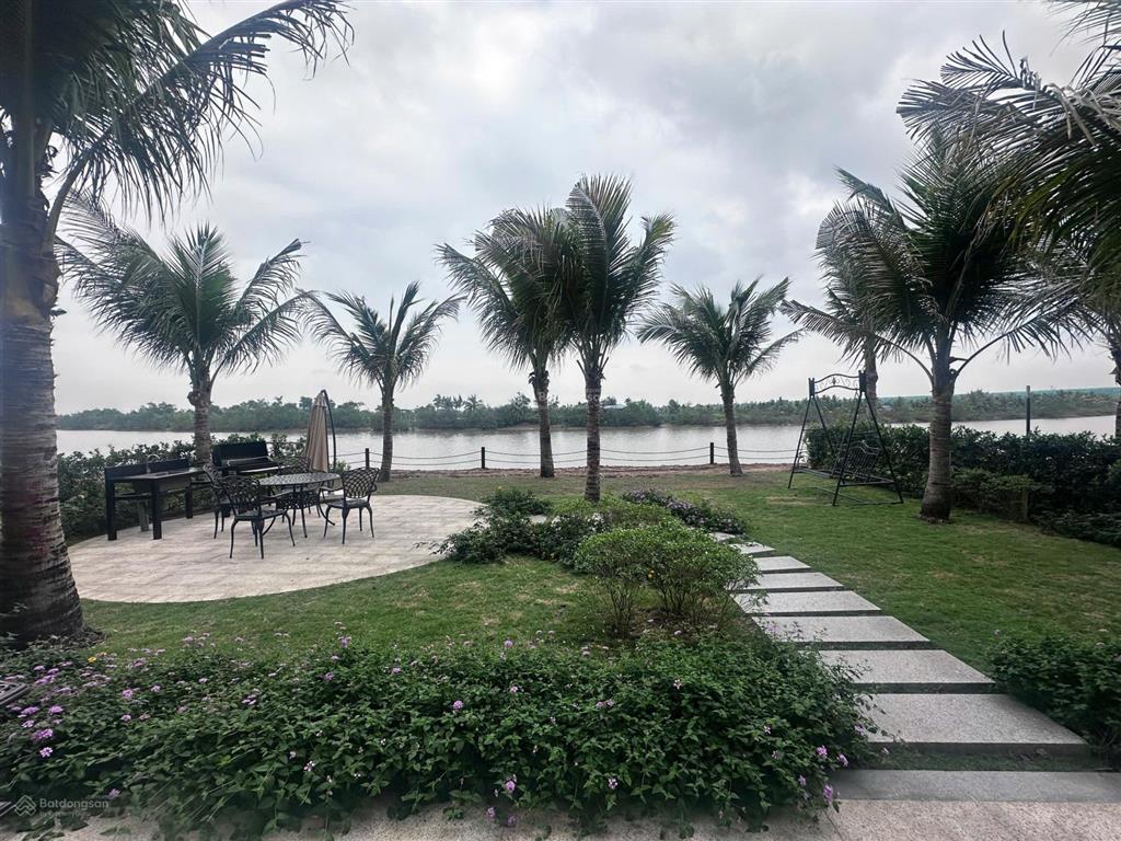 Đảo vua hơn 12 tỷ view sông 98m2 tặng kèm 100m lưu đối diện trường học , sát vincom vừa ở vừa kd