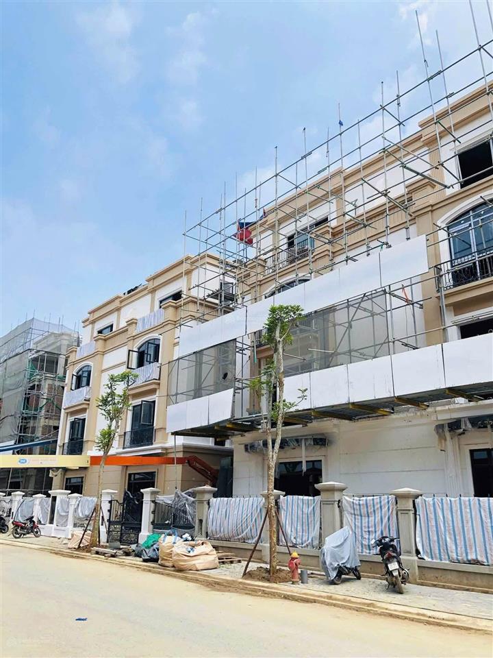Hiếm có 1 căn 3,6 tỷ thiên hà thô nhận nhà cuối năm giá sau voucher vinhomes dương kinh hải phòng