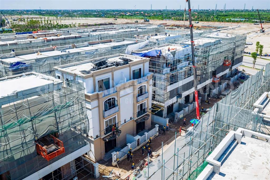 Hơn 6 tỷ giá hời hiện tại thiên hà 3 đối diện công viên trái tim dự án