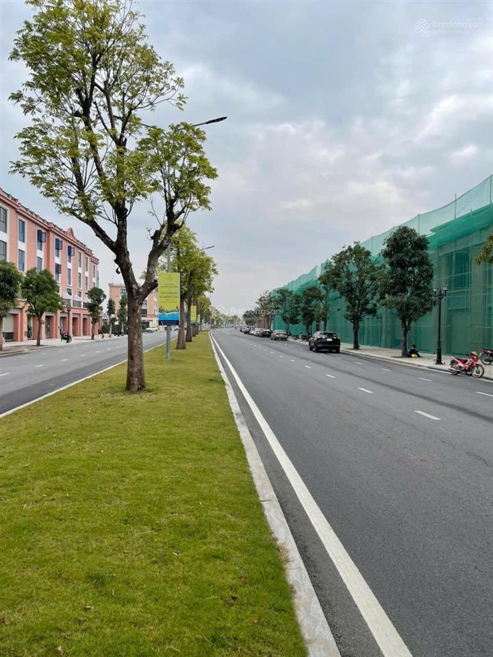 5,6 tỷ căn 90m2 mặt đường to vinhomes vũ yên hải phòng