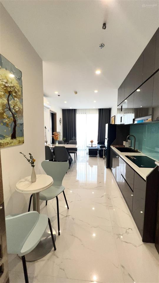 Cần bán gấp căn hộ vinhomes grand park tòa bs12