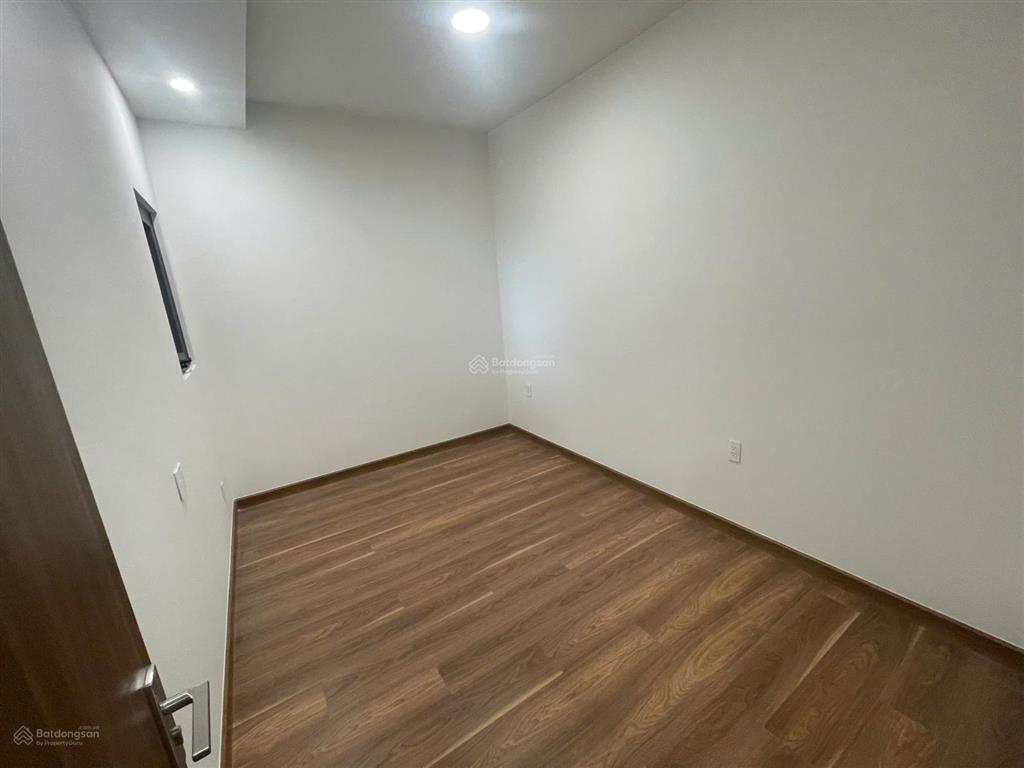 Cần bán ch mặt tiền đường đào trí q7 sg riverside 67m2 2pn2wc giá 4.1 tỷ nt cơ bản  0938 820 ***