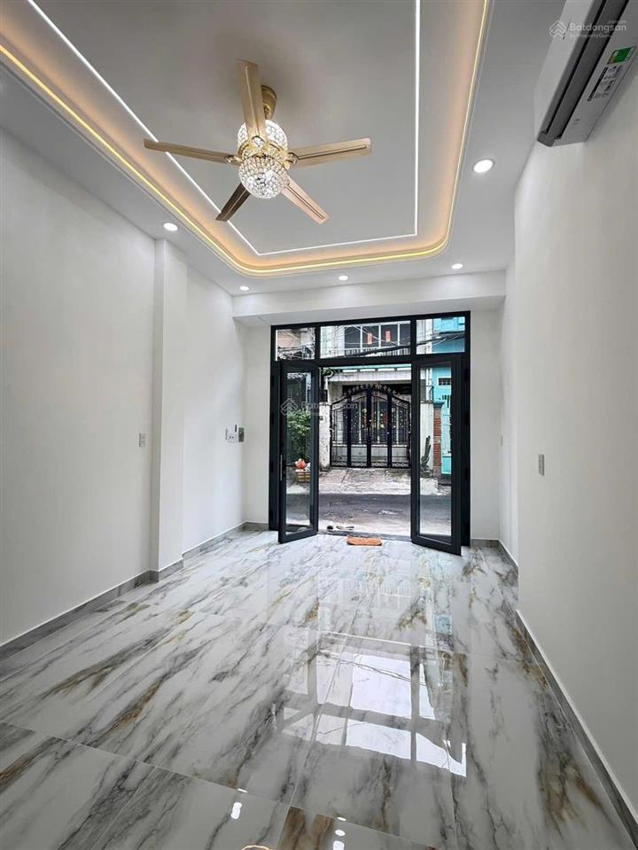 Nhà full nội thất hxh 8m ngay emart phan văn trị chỉ nhỉnh 6ty.
