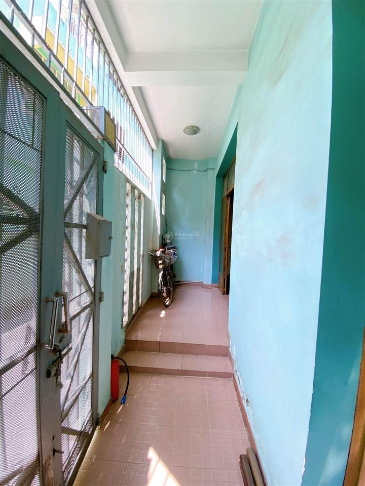Nhà 1 sẹc lê lợi 69m²  3 tầng ngang lớn 6m ngay dh cn4 chỉ hơn 6 tỷ.