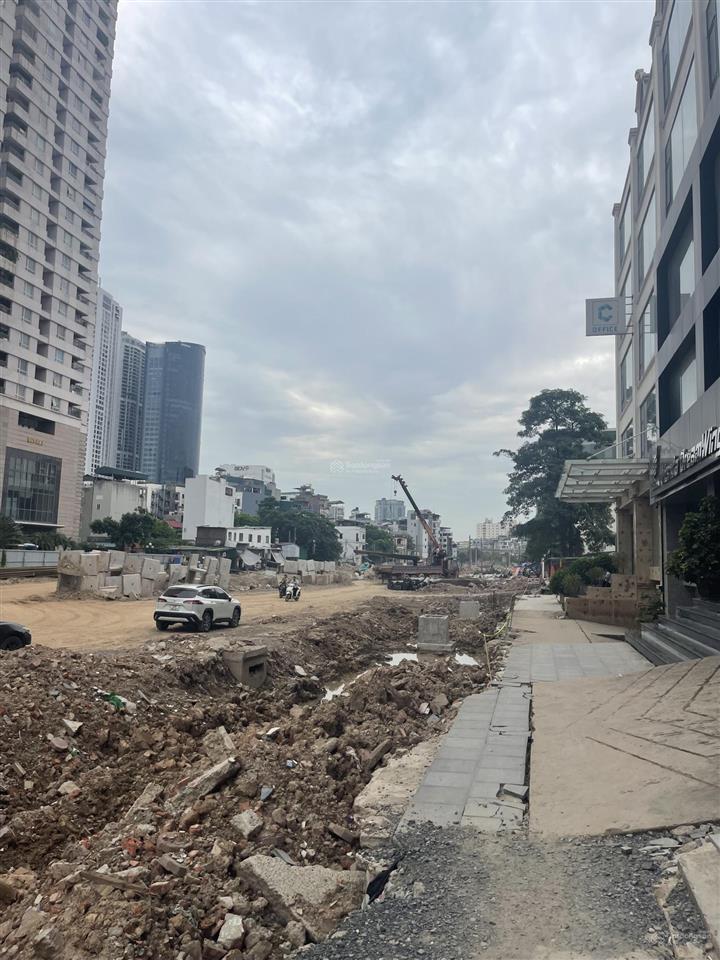 Bán nhà tại thành thái, cầu giấy, giá thỏa thuận, 139m2, hàng hiếm tại hot!