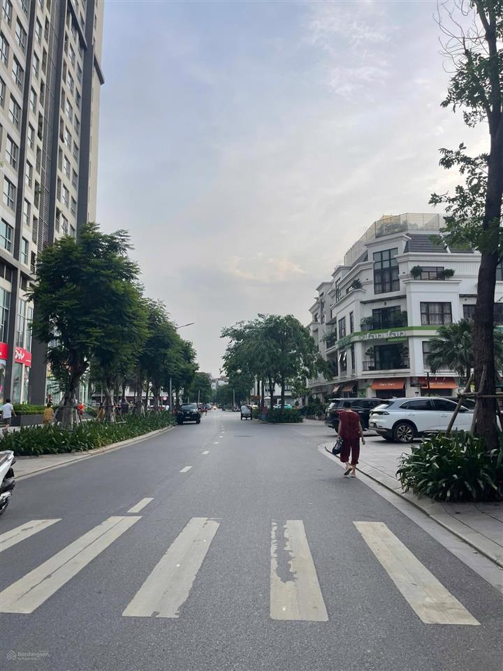 Bán nhà c4 sát vinhome hàm nghi, 36 tỷ, 108,5 m2, giá ưu đãi