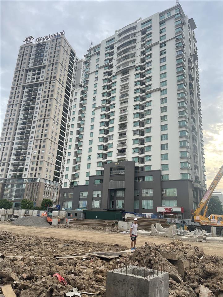 Mặt phố nguyễn khang, lô góc 3 thoáng, kinh doanh 221m2, mt 7,5m, 42 tỷ (tl)