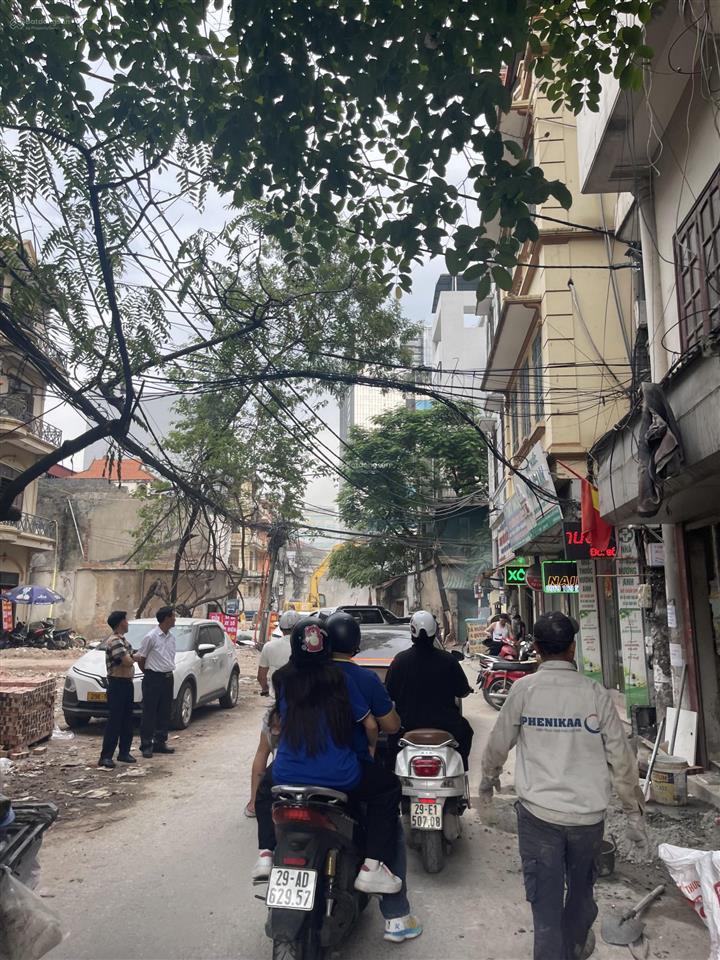 Mặt phố nguyễn khang, lô góc 3 thoáng, kinh doanh 221m2, mt 7,5m, 42 tỷ (tl)