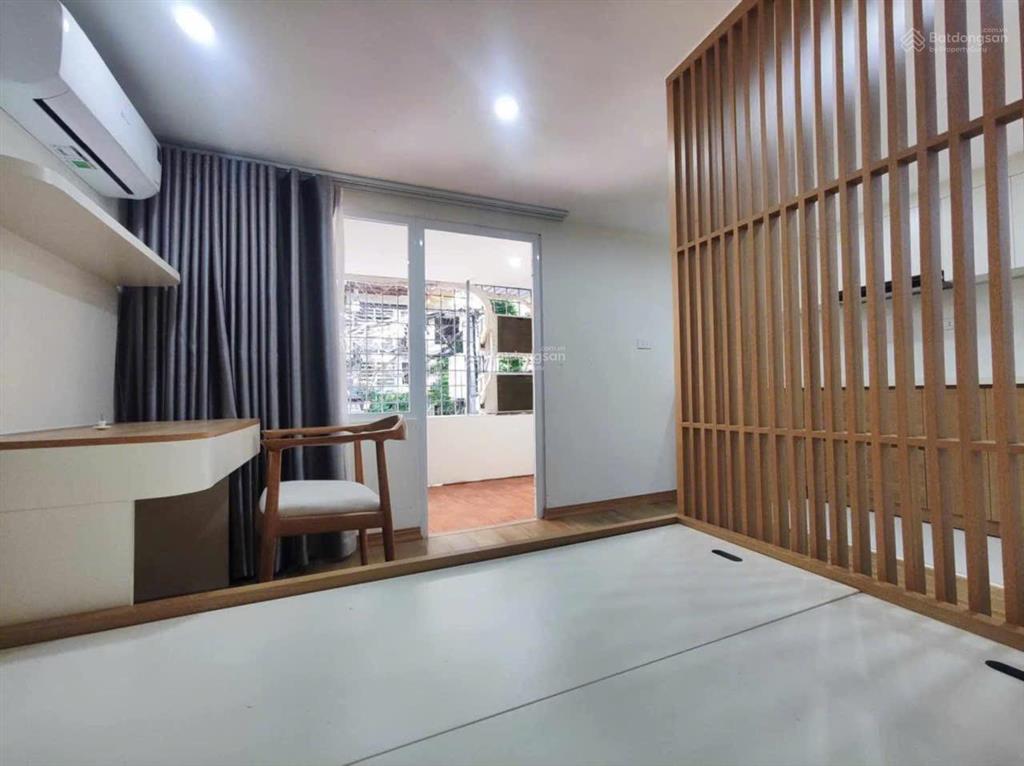 Bán nhà tập thể tầng 2 chính chủ tại thành công