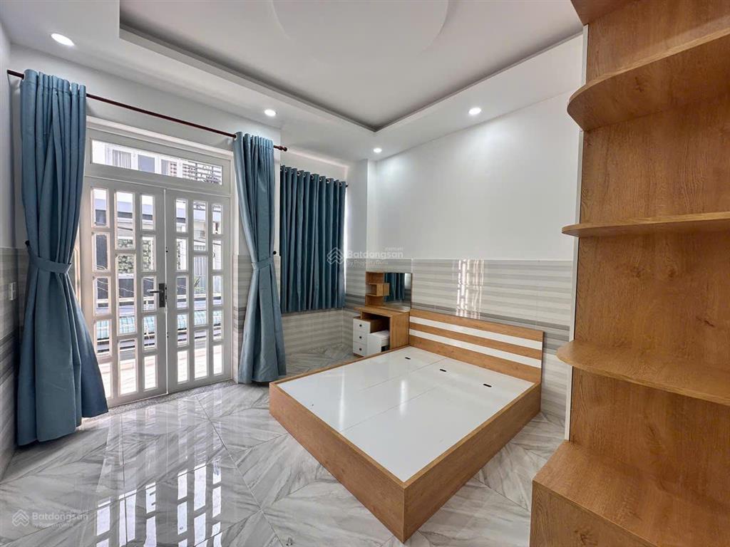 Cho thuê nhà nguyên căn đường 963, nguyễn duy trinh, phú hữu, quận 9.