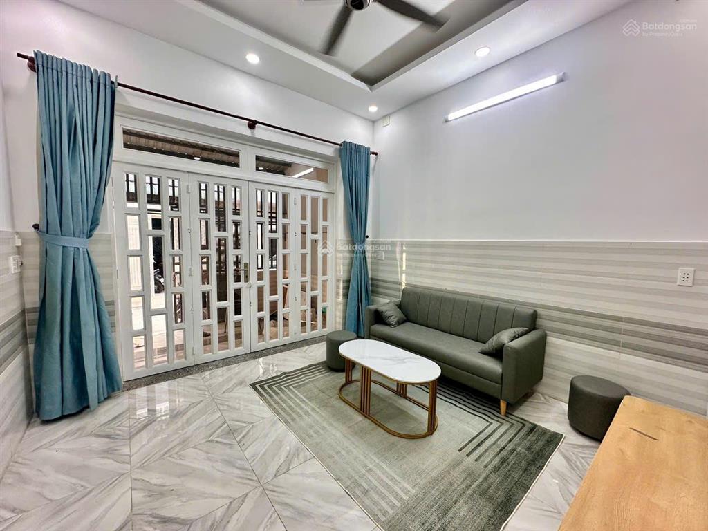 Cho thuê nhà nguyên căn đường 963, nguyễn duy trinh, phú hữu, quận 9.