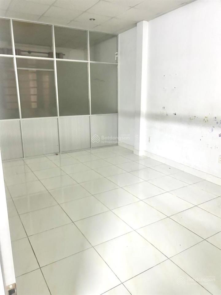 Bán nhà tân phú  5.3x16  đường xe tải  8.4tỷ  gần chợ tân hương  ko lộ giới  ko quy hoạch