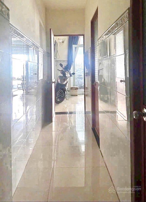 Nhà mặt tiền  ngang 5.3m (5.3x15) 2 mặt hẻm  chỉ 8.6tỷ  giá tốt so với khu vực  chủ ở lâu dời