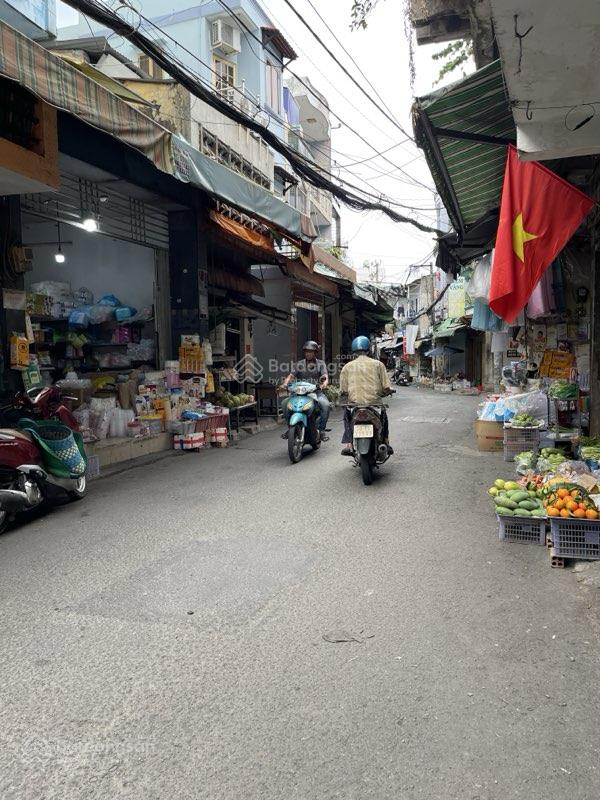 Lý thường kiệt  chỉ 3,2 tỷ  hẻm 3m  2 tầng  đi bộ ra chợ chỉ 1 phút  gần trường / chợ tân bình