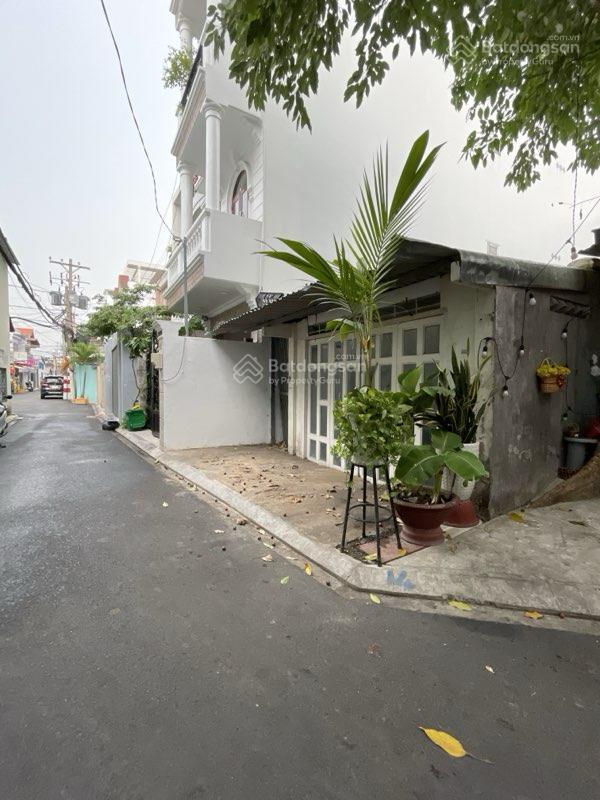 Nhà âu cơ  bàu cát, 5.3x20m, 110m2, chỉ 8.7tỷ  đường thông 6m, xây mới  xây chdv  đầu tư