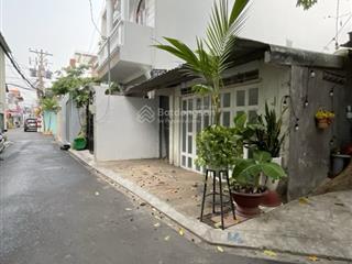 Nhà âu cơ  bàu cát, 5.3x20m, 110m2, chỉ 8.7tỷ  đường thông 6m, xây mới  xây chdv  đầu tư