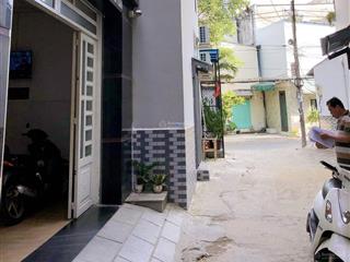 Bán chdv thu nhập 35tr/th  4.8x11.5  4 tầng  chỉ 7.5tỷ  hẻm lớn  có 9 phòng  sát mặt tiền