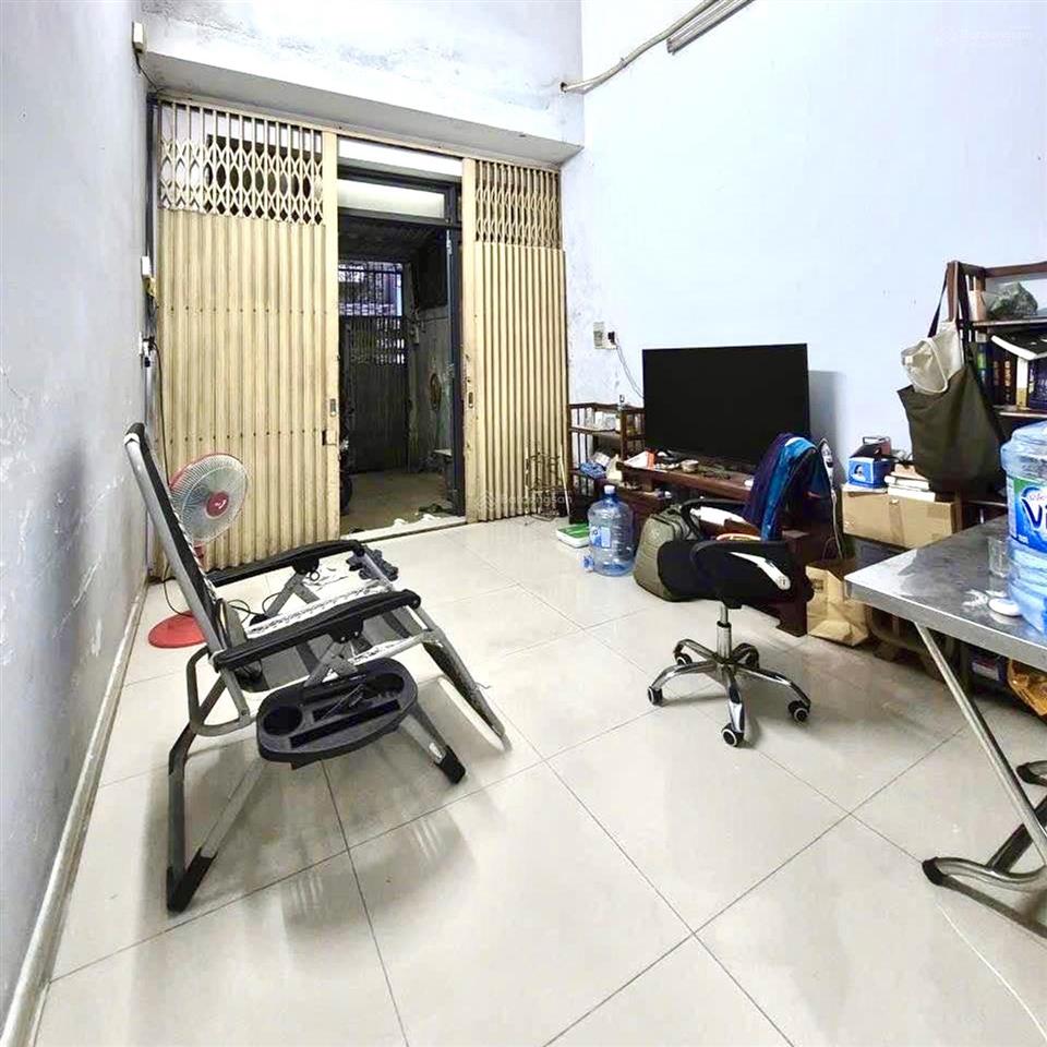 Bình tân  gò xoài  68m2 (4x17) / dưới 5.2ty  2 mt hẻm 6m rộng thênh thang  ko lg  tiện xây m