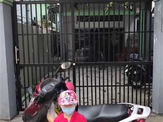 Bán nhà riêng 135 m có sổ hồng gia 10.ty 500 triệu0937 515 ***