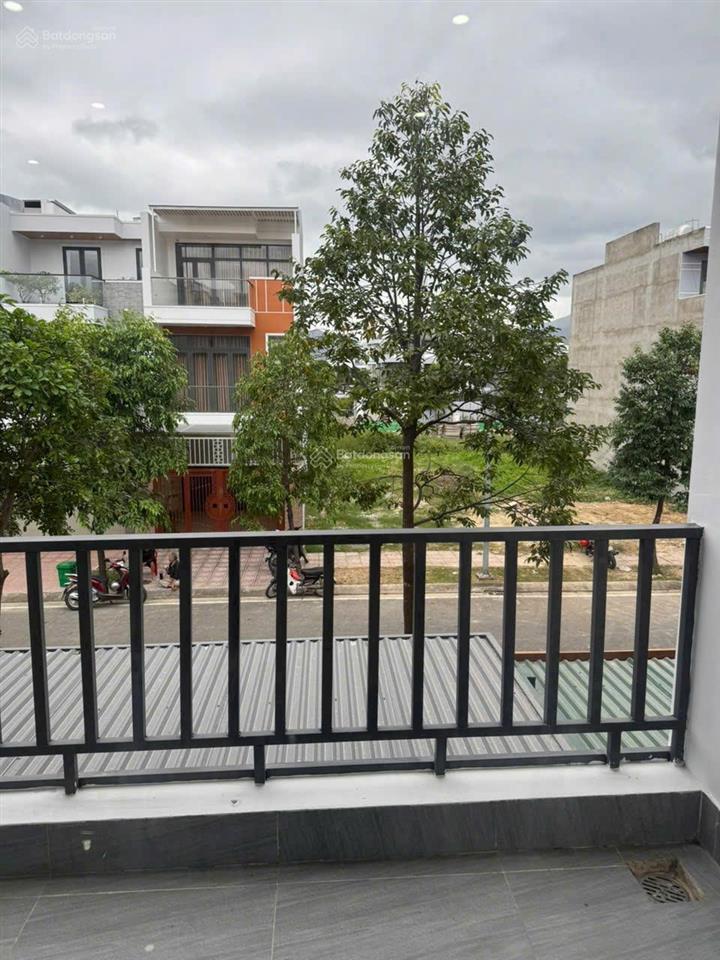 Bán nhà gói 2 mỹ gia  gần bv đa khoa yersin, nha trang