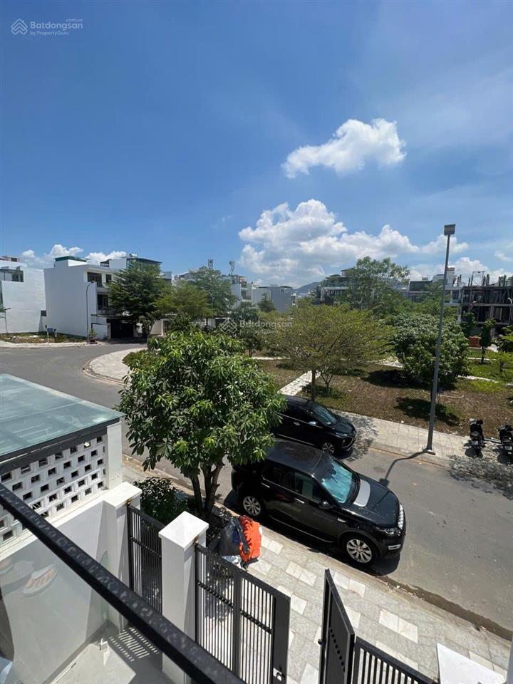 Bán nhà 3 tầng xây mới mỹ gia thái hưng (view công viên)