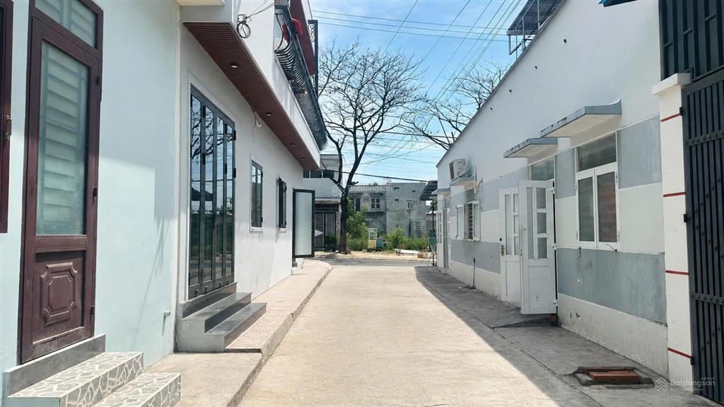 Bán đất tặng nhà tái định cư đất lành nha trang. ô tô thông 5m, cạnh kđt sun group. giá 2.9 tỷ