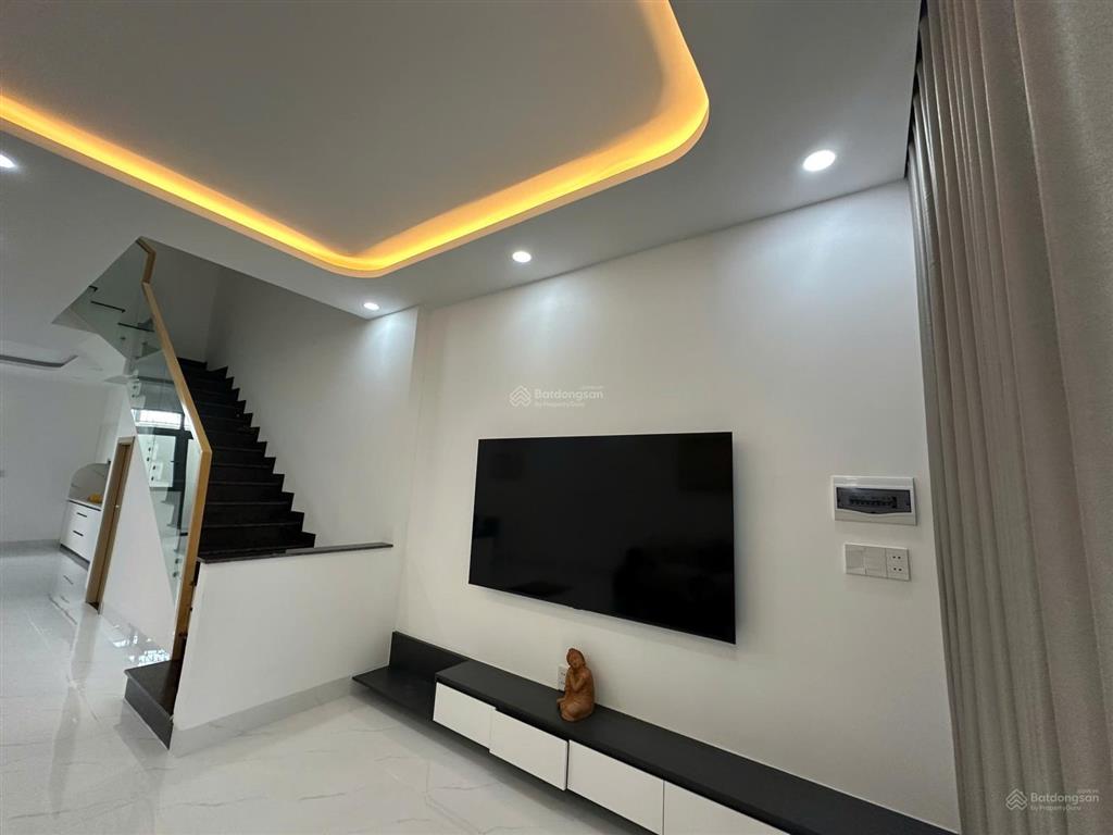 Bán nhà đẹp full nội thất gói 3 kđt mỹ gia nha trang. dt 100m2, 3pn, giá 9 tỷ ở ngay