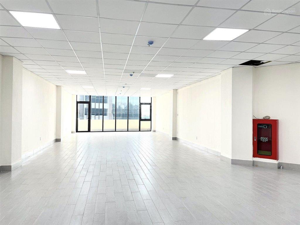 Cho thuê văn phòng 160m2, 35 triệu vnd tại đào duy anh, p 9, q. phú nhuận, tp. hcm  giá ưu đãi đẹp