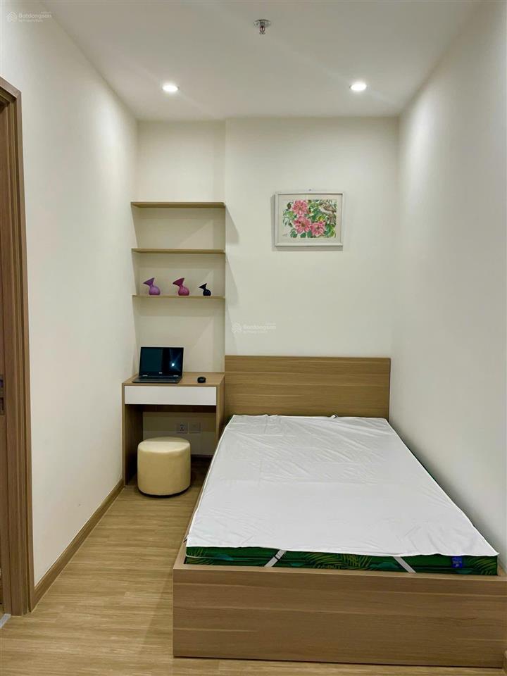 Chính chủ bán căn 1+42,8m2 tầng 2621 tòa sa3 vinhomes smart city. giá 3tỷ1 bao phí