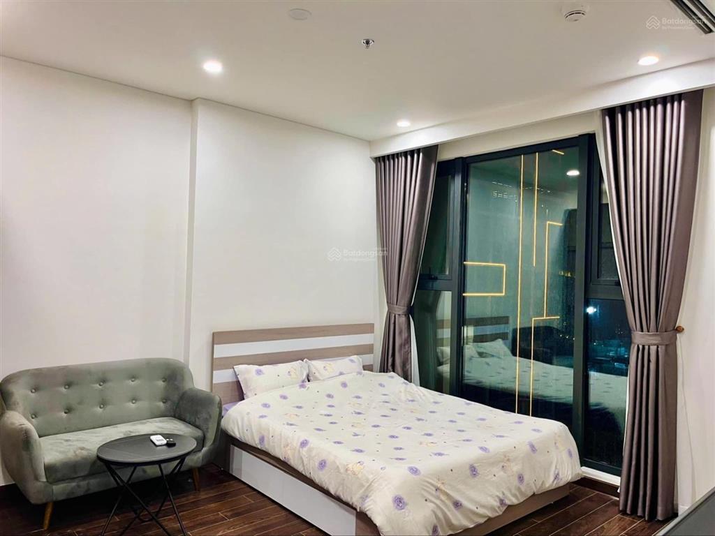 Chính chủ bán căn studio 30.3m2 tầng 23 tòa a masteri vinhomes smart city tây mỗ.giá 3tỷ bao phí