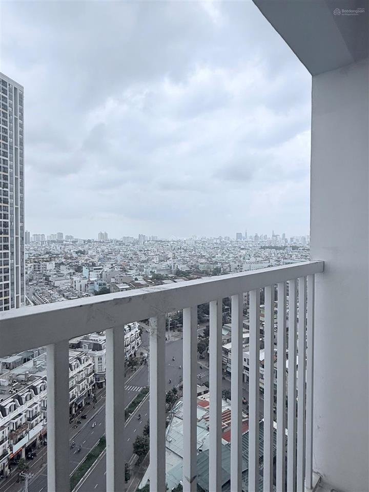 Căn góc ban công rộng  view trọn quận 1 bán căn hộ tara residence quận 8 giá 4 tỷ (hỗ trợ vay)