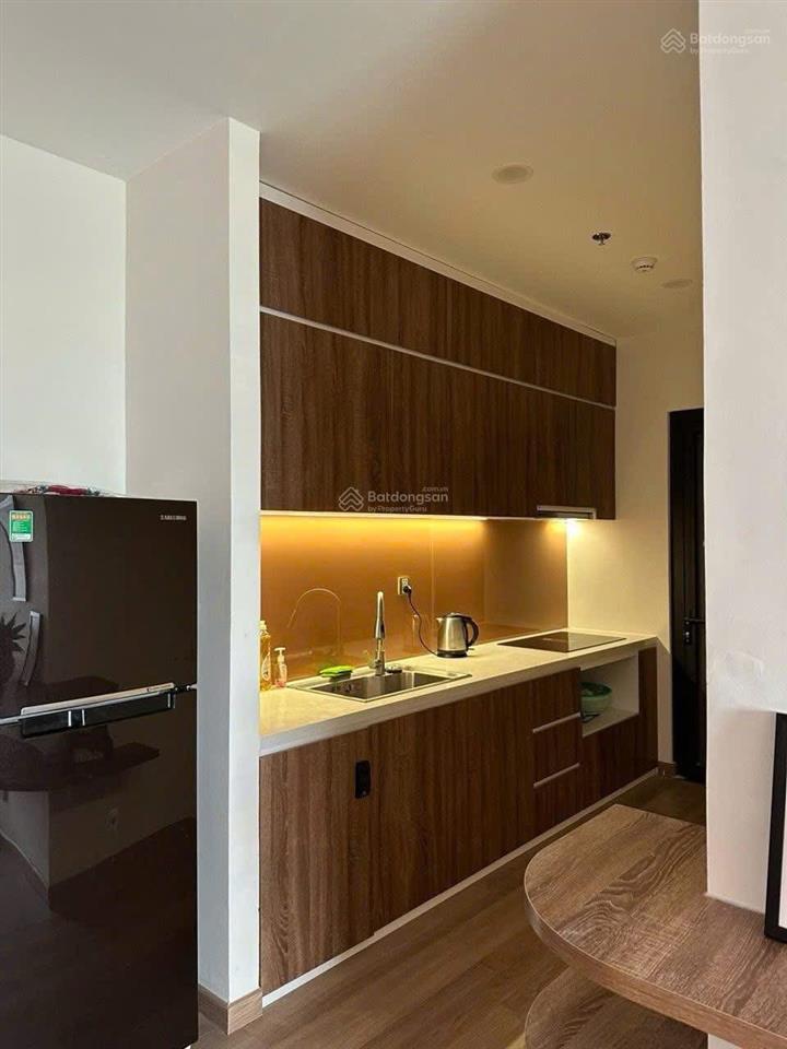 Căn góc 90m² rộng thoáng full nội thất  trung tâm bình thạnh chỉ 23tr/tháng cần cho thuê