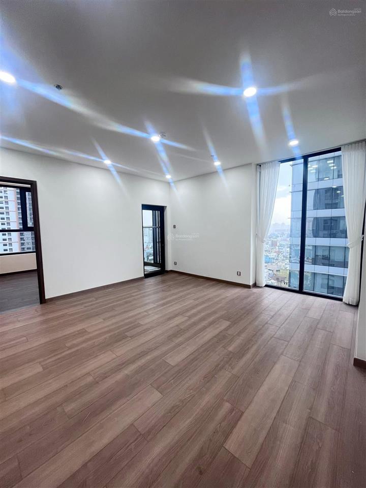 Căn góc 3pn nội thất cơ bản giá chỉ 20 triệu/tháng tại park view bình thạnh