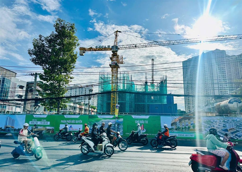Cần bán gấp suất nội bộ căn 2pn2wc dự án saigon sky view. vị trí độc tôn 4 mặt tiền tạ quang bửu
