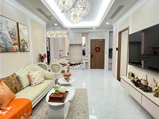 Cần ra gấp căn hộ 63m  2pn giá tốt view hồ bơi khu vực aeon mall bình dương